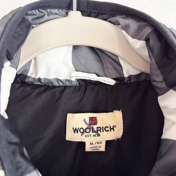 Woolrich Black & White Buffalo Check Plaid Puffer Vest Sz XL - Picture 5 of 8